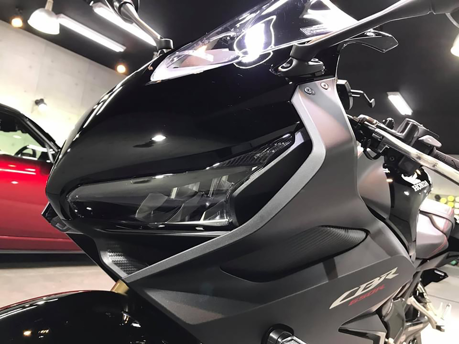 自動車/バイクHONDA CBR650R(2019) マットブラック　ホンダ